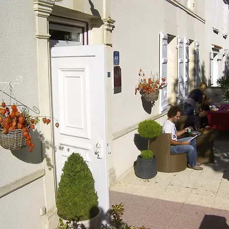 Le Relais